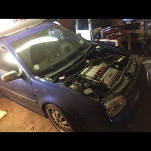 Meet your Posher, Roger